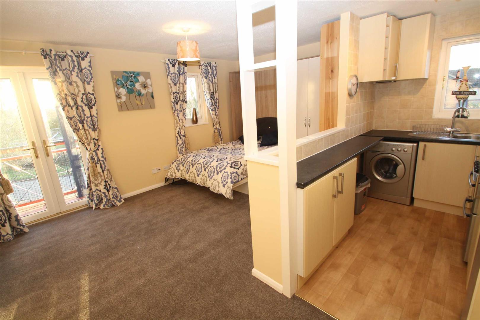 Pomander Crescent, Walnut Tree, Milton Keynes